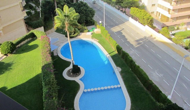 APARTMENT 50 M FROM THE BEACH