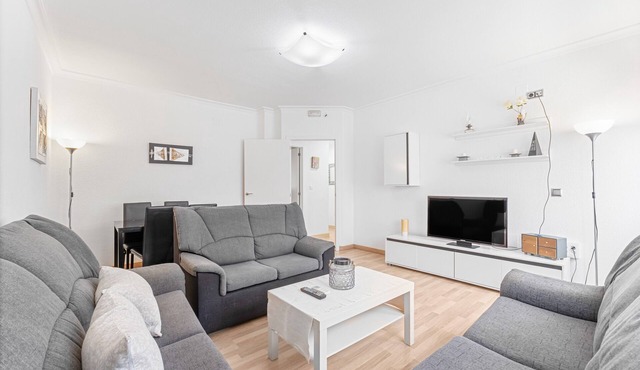 Apartment 'Salinas De San Pedro Del Pinatar' with Wi-Fi and Air Conditioning