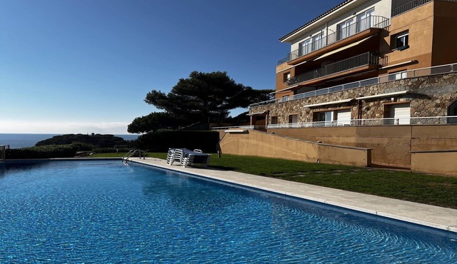 Apartment in Sant Feliu near the Beach