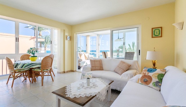 Apartment "Esmeralda 1" with Sea View, Garden, Terrace and Balcony