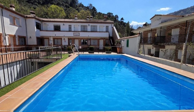 Apartment 'Estrella Del Guadalquivir' with Shared Pool, Wi-Fi and Air Conditioning