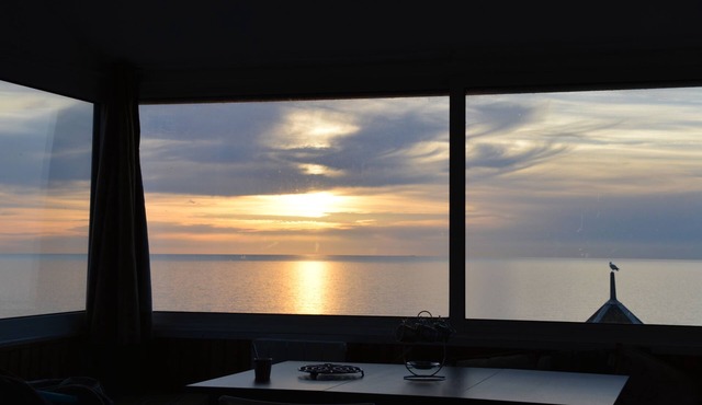 Apartment, exceptional view: sea, Hâble-d'Ault nature reserve, village sunsets.