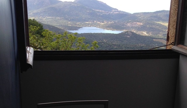 Apartment F2n°6*(classified 1*) 42m² in a typical Corsican village