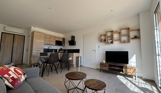 Apartment F3 center La Motte