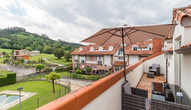 Apartment 'Fabuloso' with Mountain View, Shared Pool and Wi-Fi