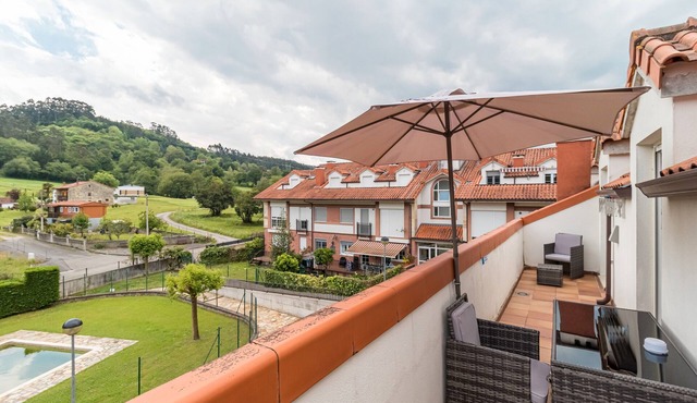 Apartment 'Fabuloso' with Mountain View, Shared Pool and Wi-Fi