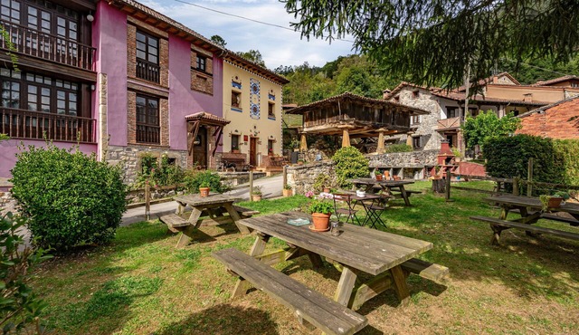 Apartment 'Florenta G3' with Mountain View, Shared Garden and Wi-Fi