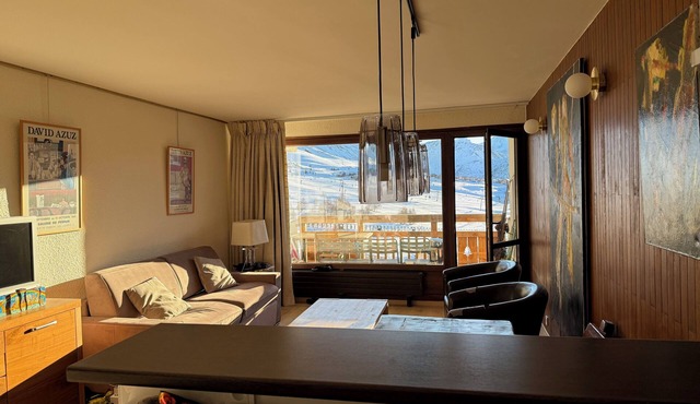 Apartment/flat - Alpe d'Huez at the feet of slopes with great mountain view.