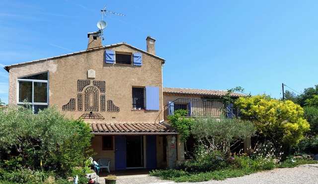 Apartment/flat - LORGUES