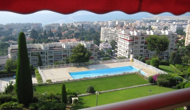 apartment/flat - Nice