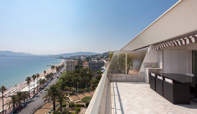 Apartment FOOT IN THE WATER 60M2 - 1 bedroom- Garage