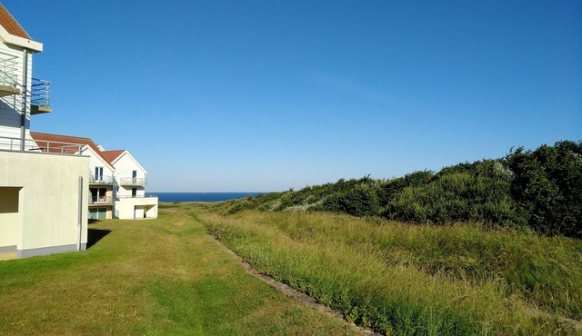 Apartment for 1 to 4 persons close to the sea. Free WIFI and parking