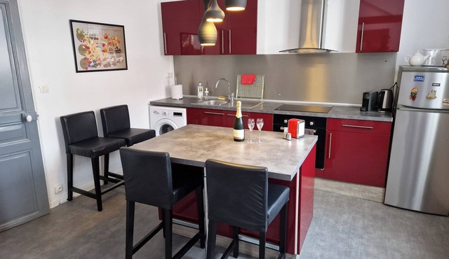 Apartment for 2 people in the heart of downtown Epernay- Champagne,
