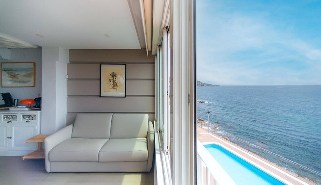 Apartment for 2 persons approx. 50 qm in Roses, Costa Brava (Gulf of Roses)
