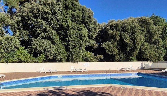 Apartment for 4 People Near the Beach