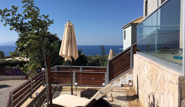 Apartment for 4 people with sea view and 2 rooms