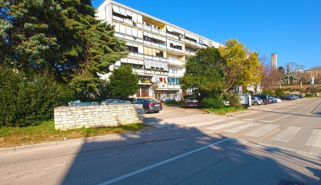 Apartment for 4 persons approx. 56 qm in Pula, Istria (Istrian Riviera)