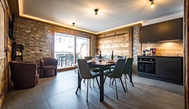Apartment for 6/8 people on the slopes with jacuzzi
