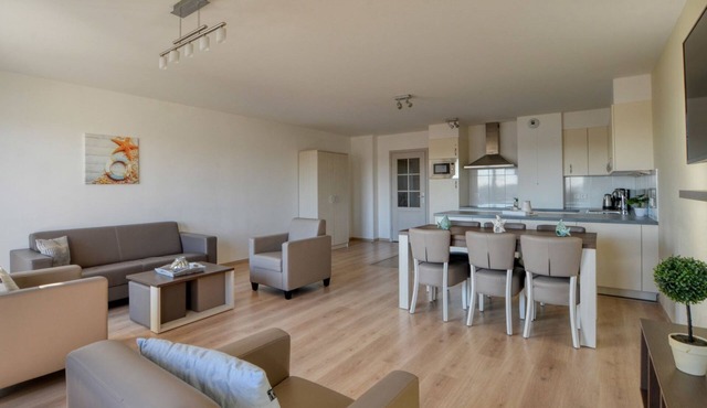 Apartment for 6 people (4 adults - 2 children) with balcony