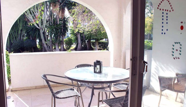 Apartment for 6 people, garden views