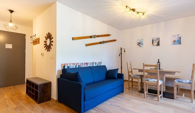 Apartment for 5 people with Wifi, parking, near the lake in Génos