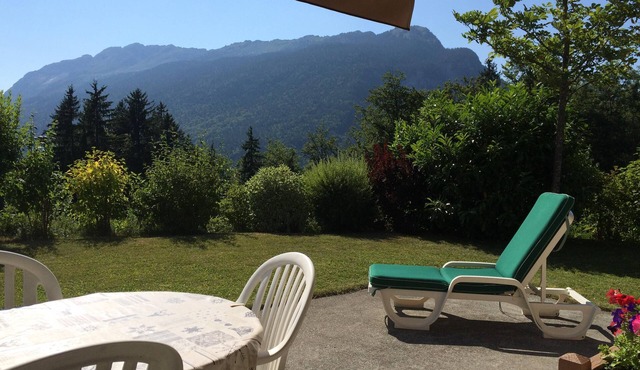 APARTMENT FOR 2 PEOPLE IN QUIET AREA WITH TERRACE (3 stars)