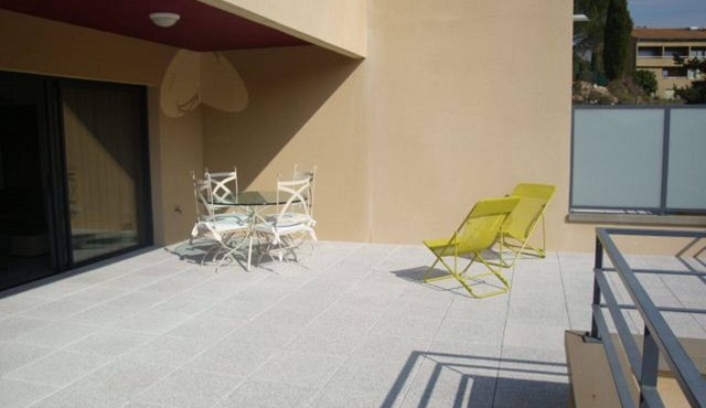 Apartment for 4 people in new residence, quiet and in town