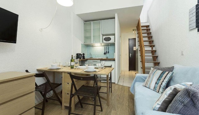 Apartment Forclaz 4B - Alpes Travel - Central Chamonix - Sleeps 4