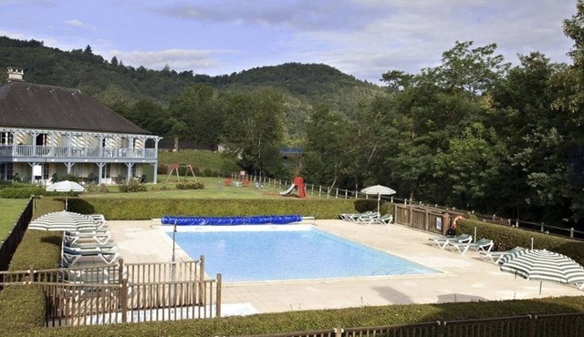 Apartment in Argentat sur Dordogne ground floor, 300 m from the village