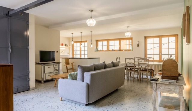 Apartment "Gîte De La Rivière" with Mountain View and Wi-Fi