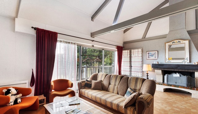 Apartment '3 Bedrooms in Font Romeu' with Mountain View, Shared Garden and Balcony