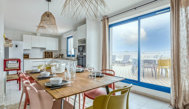 Apartment for 6 adults and 2 children with a terrace