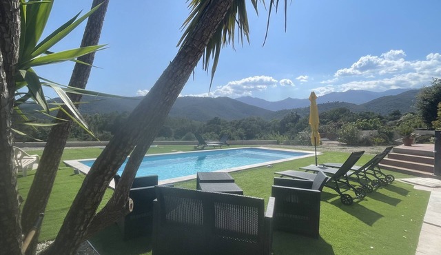 Apartment-Family-Ensuite with Bath-Mountain view