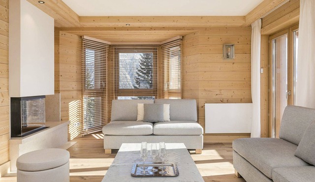 Apartment Hourglass - Three Bedroom Villa, Sleeps 6