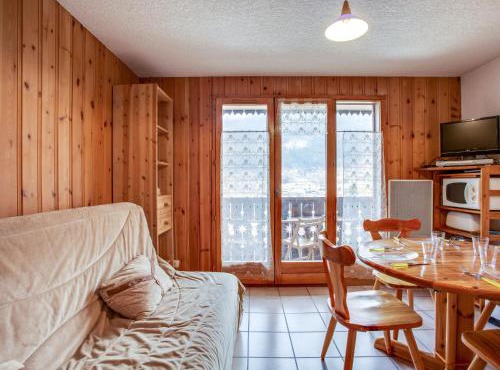 Apartment Aiguille du midi by Interhome