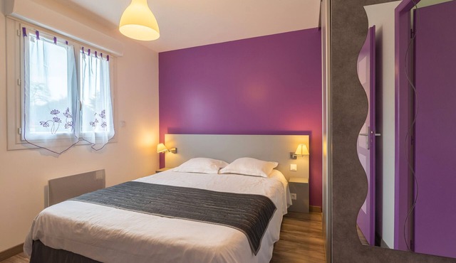 Apartment 'Le Clos Du Champ De L'Amour - Fouras' with Private Pool and Air Conditioning