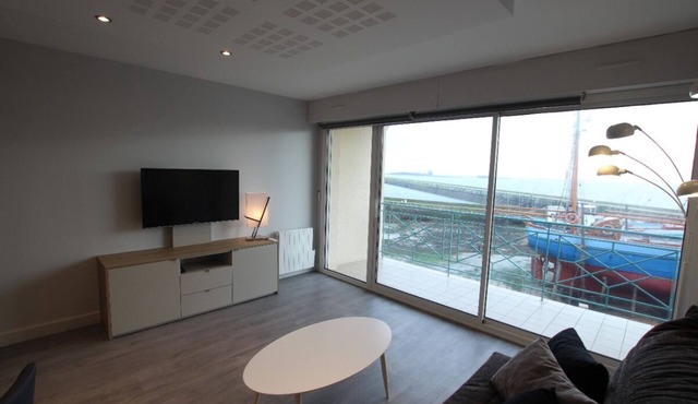Apartment facing the island of tatihou and the port of St Vaast la hougue