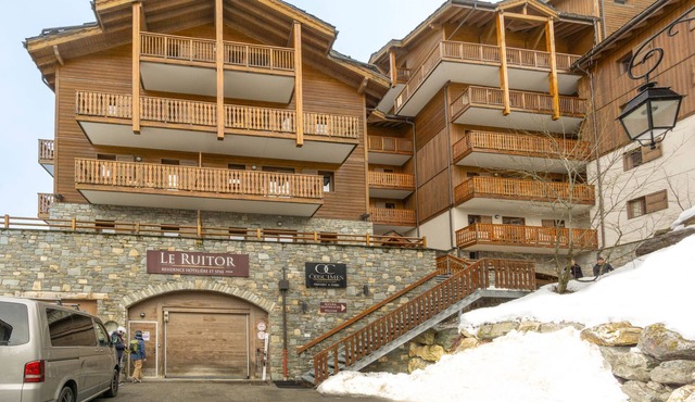 Apartment 'B56 - Eco Le Ruitor' with Mountain View and Balcony