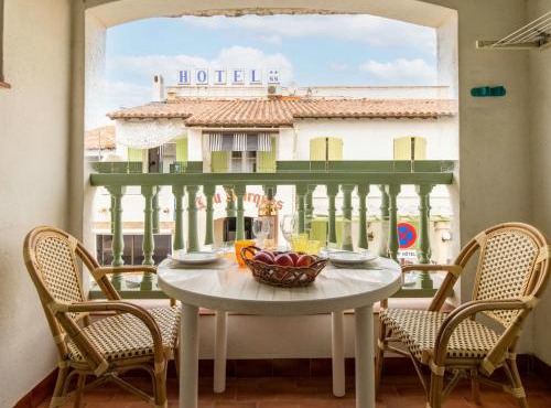 Apartment Le Soleil Camarguais-2 by Interhome