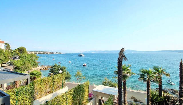Apartment Fran 2 with Sea View