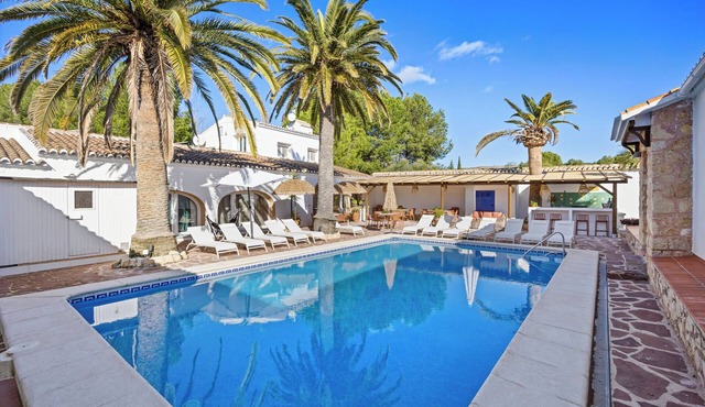 Apartment from 10 up to 34 guests, Javea Spain.