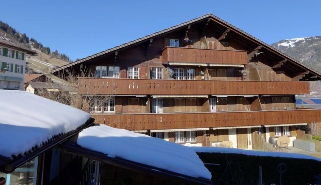Apartment Gentiane in Zweisimmen - 5 persons, 3 bedrooms