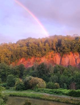 apartment, gite by the canal l Est,river Coney vosges france