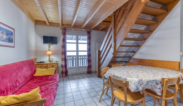 Apartment 'Granges 31 - Duplex 6pers' with Mountain View and Balcony