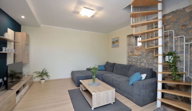Apartment Hill (94461-A1) - Sv.Jelena