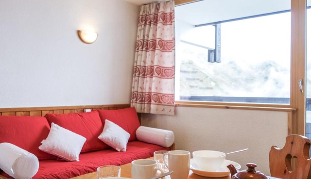 Apartment Home Club - Lavachet-1 by Interhome