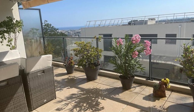 Apartment Horizon - Côte d'Azur - private residence with pool