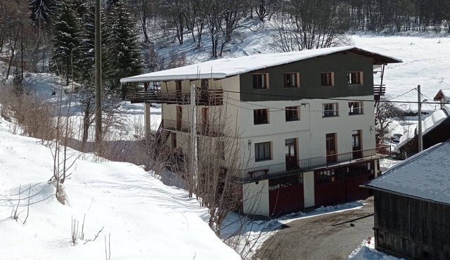 Apartment/house 12 people, Pontchéry