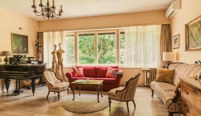 Apartment Ilica - vintage charm with modern amenities in the heart of the city