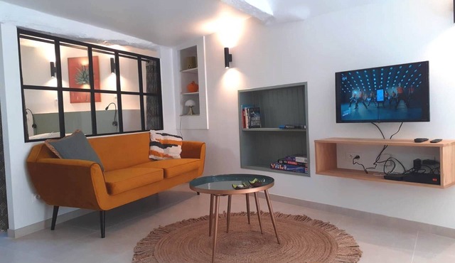 Apartment in 1 of the most beautiful villages of Provence